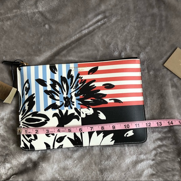NWOT BURBERRY Print Leather Pouch Patchwork Floral - Picture 8 of 8